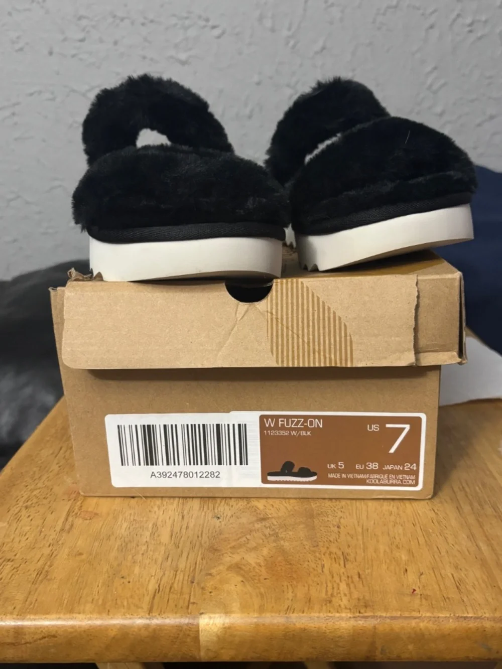 Koolaburra by UGG Fuzz-On Slides